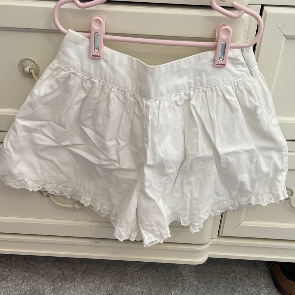 Little Cotton Clothes Girls White Lace Trim Shorts